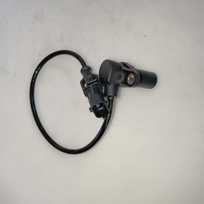 Zertifizierter IATF16949 Fahrzeugkurbelwellenpositionssensor WLBD18221A WLBD-18-221A für den Mazda Pickup BT50 1984