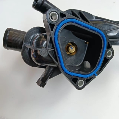 Citroen IATF16949 Thermostat Kühlmittelgehäuse mit Sensor 1336cc Für C4 Picasso Ds3 Ds4 Ds5