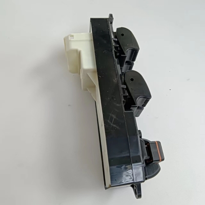 84820-35010 Elektrischer Fensterschalter für Hilux Land Cruiser 70 80 4-Runner Zertifiziert