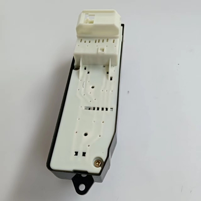 84820-35010 Elektrischer Fensterschalter für Hilux Land Cruiser 70 80 4-Runner Zertifiziert