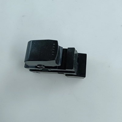 Suzuki Kompatible Power Window Switch für Modelle der Jahre 2002-2006 37995-58J0