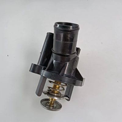 OE Nr. 1S7Z-8575-AF Motorkühlmittel-Thermostatgehäuse für Ford Focus 2009-2011