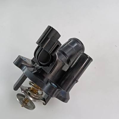 OE Nr. 1S7Z-8575-AF Motorkühlmittel-Thermostatgehäuse für Ford Focus 2009-2011