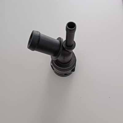 Schwarz Motor Heizkörper Kühlmittel Schlauch Anschluss Flansche Für VW Käfer Golf Jetta AUDI SKODA SEAT 1J0122291B
