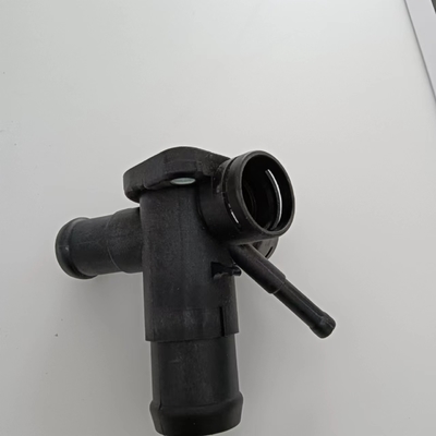 Kühlmittelflansche für AAZ Turbodiesel auf 93-99 Golf 93-99 Jetta 92-97 Passat 068121132B