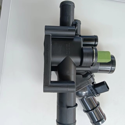 06A121111A Motorthermostat für VW AUDI SKODA Bora Golf IATF16949