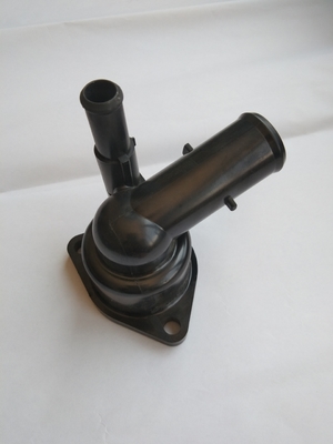 16031-37010 Toyota-Wassereinlass-Unterbaugruppe mit Thermostat Schwarz und IATF16949 zertifiziert