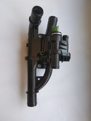 1336.AF 1675627 9M5Q-8A586-BA Thermostat Gehäuse für Citroen Peugeot und erschwinglich