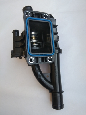 1336.AF 1675627 9M5Q-8A586-BA Thermostat Gehäuse für Citroen Peugeot und erschwinglich