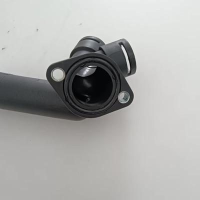 074121132B OEM-Kühlmittelschlauchverbindung/Wasserflansche für VOLKSWAGEN EUROVAN 2001-2004