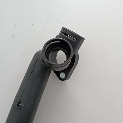 074121132B OEM-Kühlmittelschlauchverbindung/Wasserflansche für VOLKSWAGEN EUROVAN 2001-2004