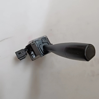 UJ06-66-122 UJ0666122 Scheinwerfer-Schalter für Mazda B2500 B2600 BT-50 Fahrzeugteil