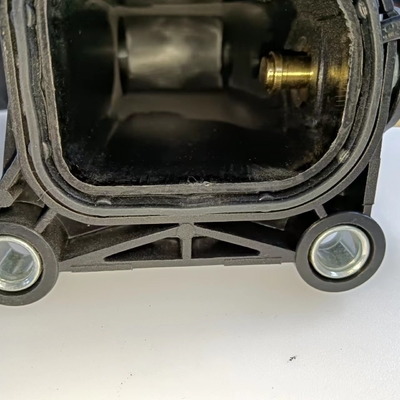 Ford Focus 2011-2019 Thermostatgehäuse/Wasserflansche mit Sensor CJ5E8K556AB Ford
