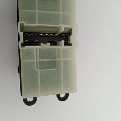 Referenznummer FT82217 Master Window Control Switch für den Nissan QASHQAI J10 2.0 dCi 4WD