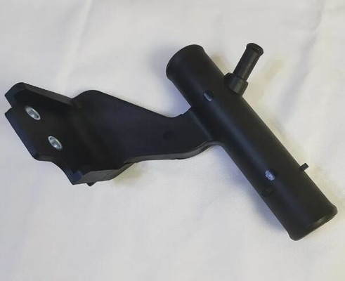 2018- Wasserfüllradiator Kühlmittel Rohranschluss für TOYOTA 16577-21020 1657721020