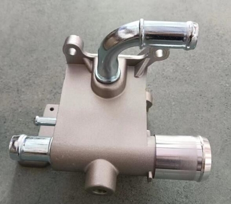 Autoteile Wasseranschluss L327-15-17Z für Mazda Motor Kühlsystem