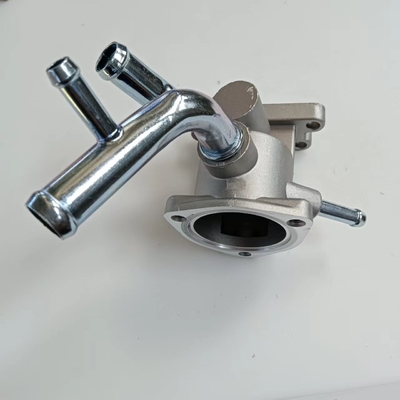 OE NO. 11061F4300 Aluminium-Thermostat-Gehäuse für die Kühlung von Motoren für NISSAN Tsuru
