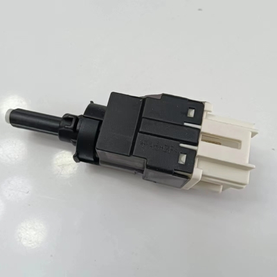 Renault 25320-6170R Bremspedal-Lichtschalter für die Befestigung/Reparatur/Auswechselung