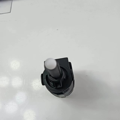 Renault 25320-6170R Bremspedal-Lichtschalter für die Befestigung/Reparatur/Auswechselung