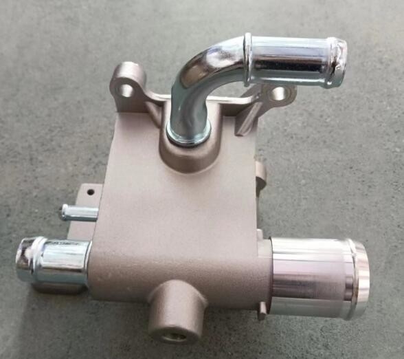 Autoteile Wasseranschluss L327-15-17Z für Mazda Motor Kühlsystem